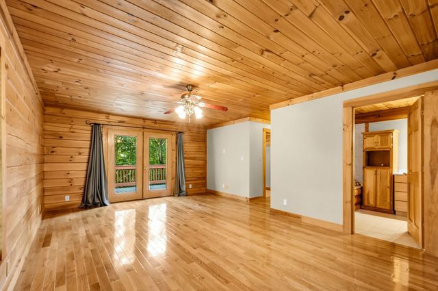 4453 Tanglewood Rd, Pegram, TN 37143