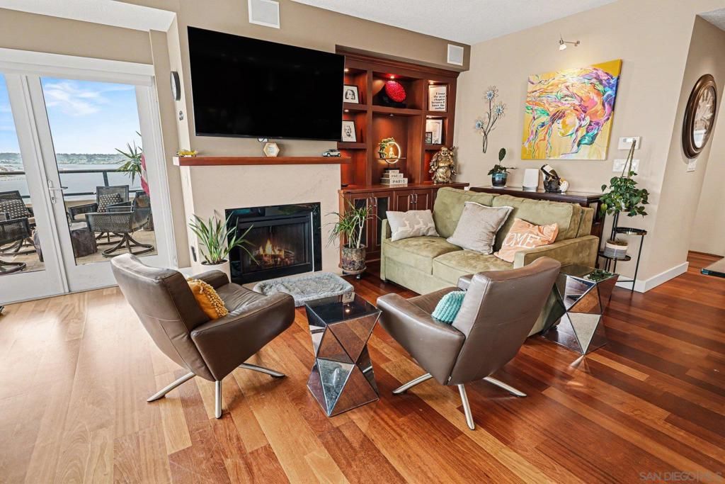 Image 10 of property listing at 1205 Pacific Hwy 2906, San Diego, CA 92101