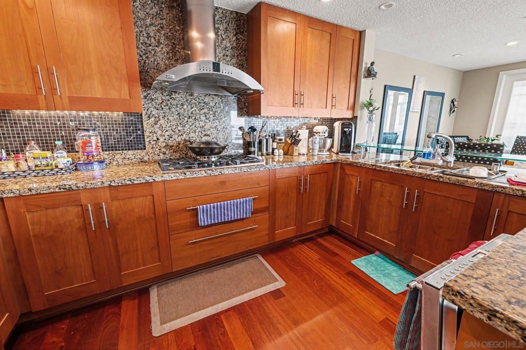 Image 14 of property listing at 1205 Pacific Hwy 2906, San Diego, CA 92101