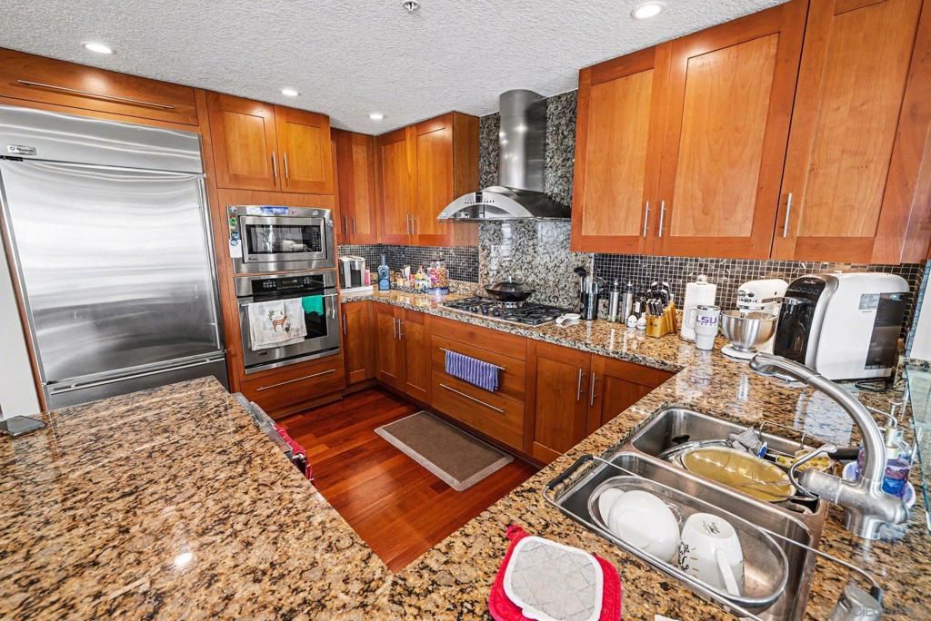 Image 16 of property listing at 1205 Pacific Hwy 2906, San Diego, CA 92101