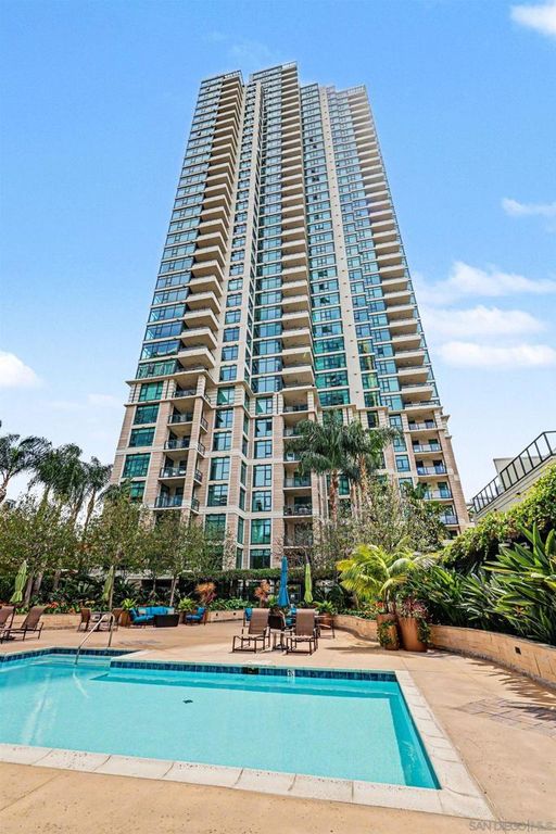 Image 32 of property listing at 1205 Pacific Hwy 2906, San Diego, CA 92101