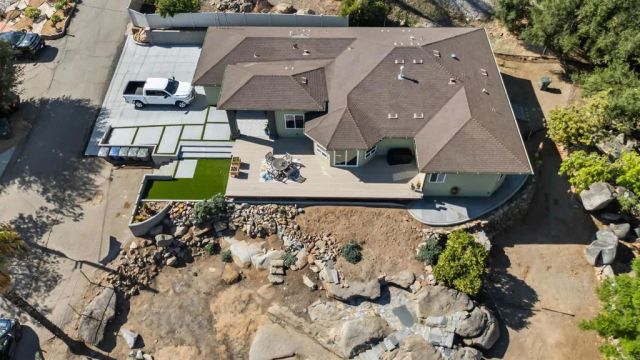 296 East Lane, El Cajon, CA 92021