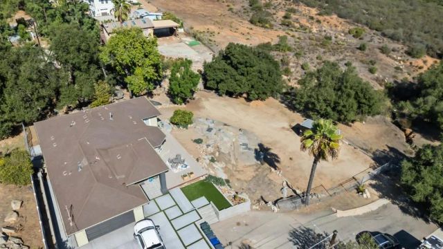 296 East Lane, El Cajon, CA 92021