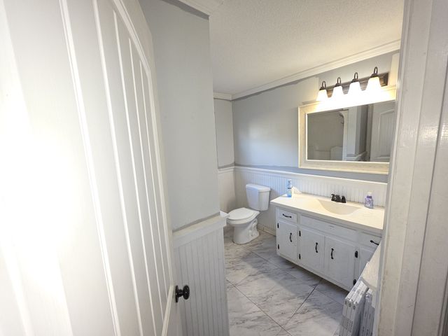 2051 Mount Herman Rd, Murfreesboro, TN 37127