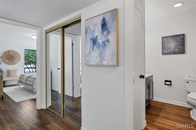 444 N Clay Avenue 2C, St Louis, MO 63122