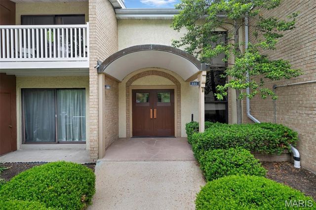444 N Clay Avenue 2C, St Louis, MO 63122