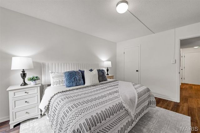 444 N Clay Avenue 2C, St Louis, MO 63122