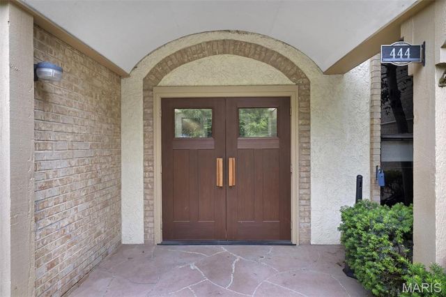 444 N Clay Avenue 2C, St Louis, MO 63122
