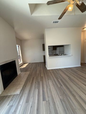 7126 Holly Hill Drive 304, Dallas, TX 75231