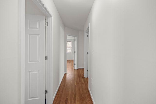 509 Harding Pl, Nashville, TN 37211