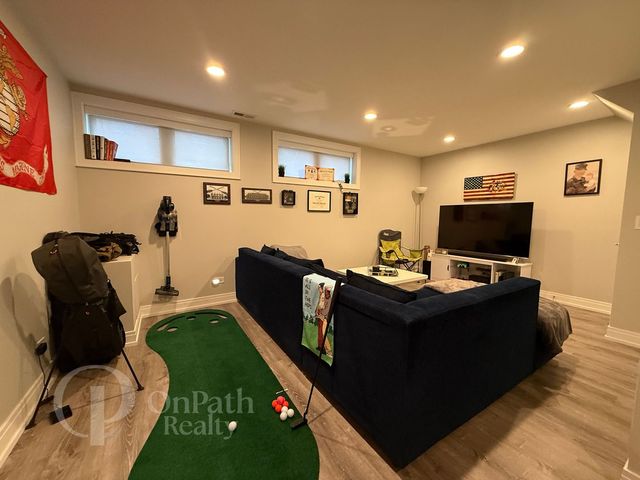 6844 W 65TH Street 6, Chicago, IL 60638