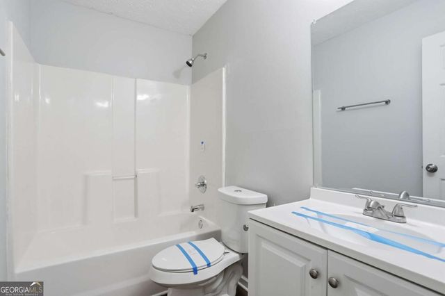 11066 Shannon Circle, Hampton, GA 30228