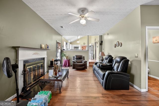 385 Creekview Boulevard, Covington, GA 30016