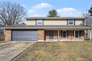 5769 Waynegate Road, Huber Heights, OH 45424