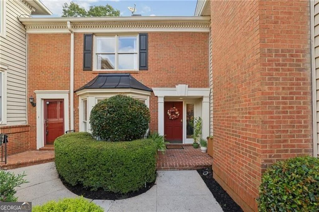76 Mount Vernon Circle, Sandy Springs, GA 30338 — photo 3