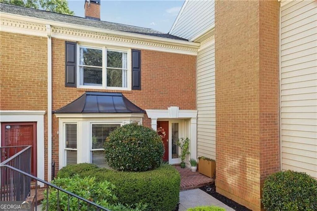 76 Mount Vernon Circle, Sandy Springs, GA 30338 — photo 4