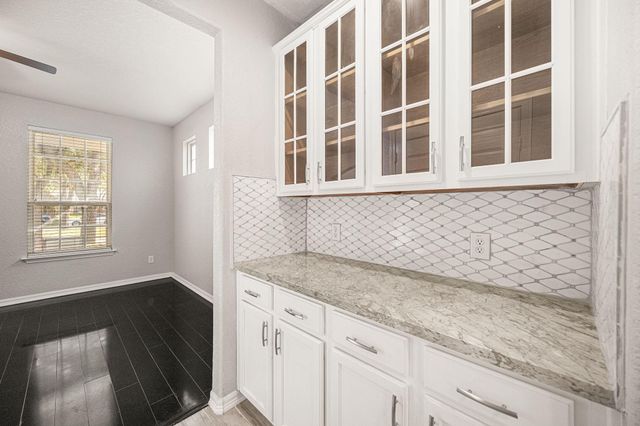 21018 Oakley Hill Court, Richmond, TX 77406