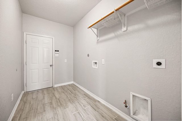 21018 Oakley Hill Court, Richmond, TX 77406