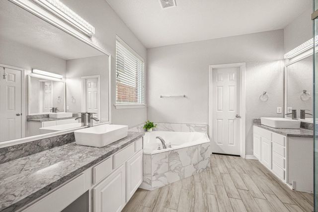 21018 Oakley Hill Court, Richmond, TX 77406