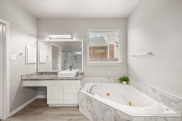 21018 Oakley Hill Court, Richmond, TX 77406