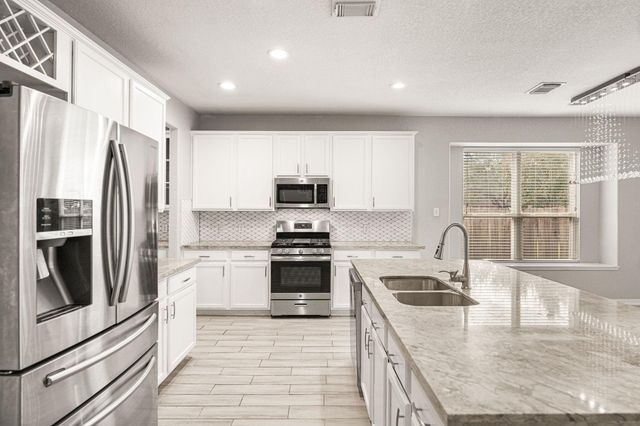 21018 Oakley Hill Court, Richmond, TX 77406