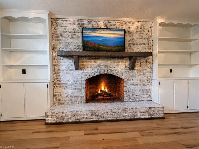 364 Sherwood Forest Drive, North Wilkesboro, NC 28659