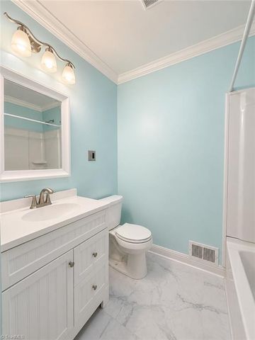 364 Sherwood Forest Drive, North Wilkesboro, NC 28659