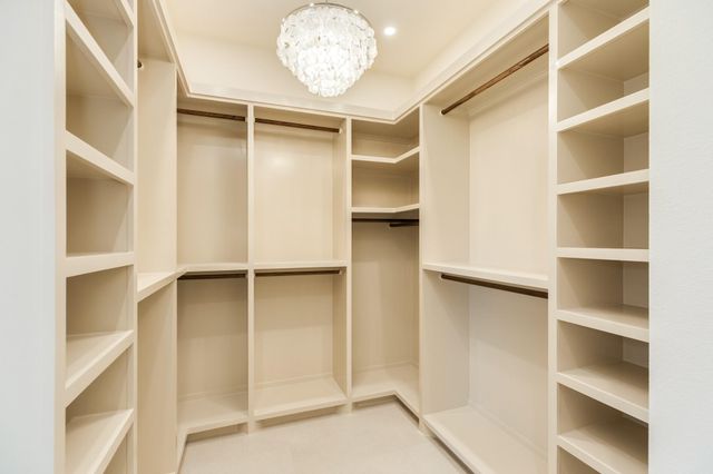 1737 Flintlock Court, Angleton, TX 77515