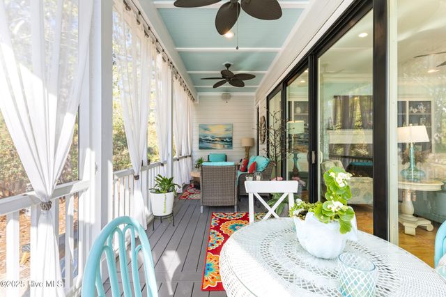 1224 Spot Lane, Carolina Beach, NC 28428