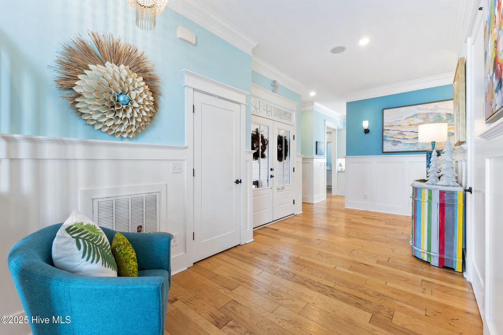 Image 10 of property listing at 1224 Spot Lane, Carolina Beach, NC 28428