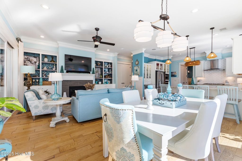 Image 20 of property listing at 1224 Spot Lane, Carolina Beach, NC 28428