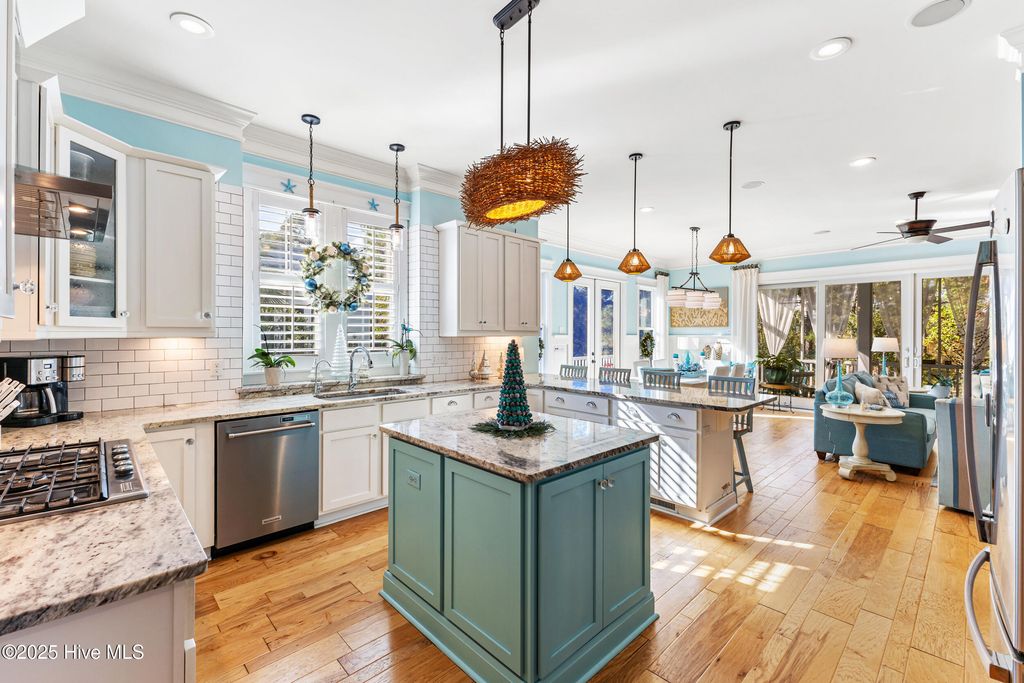 Image 25 of property listing at 1224 Spot Lane, Carolina Beach, NC 28428