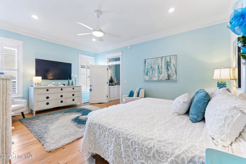 Image 32 of property listing at 1224 Spot Lane, Carolina Beach, NC 28428