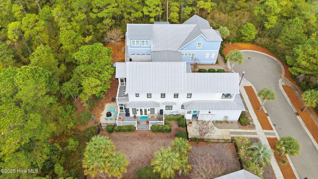 Image 69 of property listing at 1224 Spot Lane, Carolina Beach, NC 28428