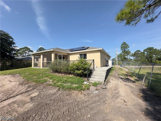 817 Holmes AVE, Lehigh Acres, FL 33974