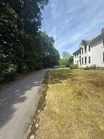 64 Linwood 1, Melrose, MA 02176