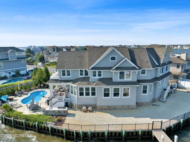 3505 Churchill Drive, Toms River, NJ 08753