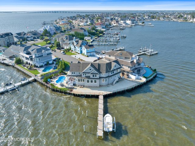 3505 Churchill Drive, Toms River, NJ 08753