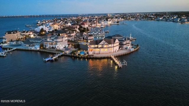 3505 Churchill Drive, Toms River, NJ 08753
