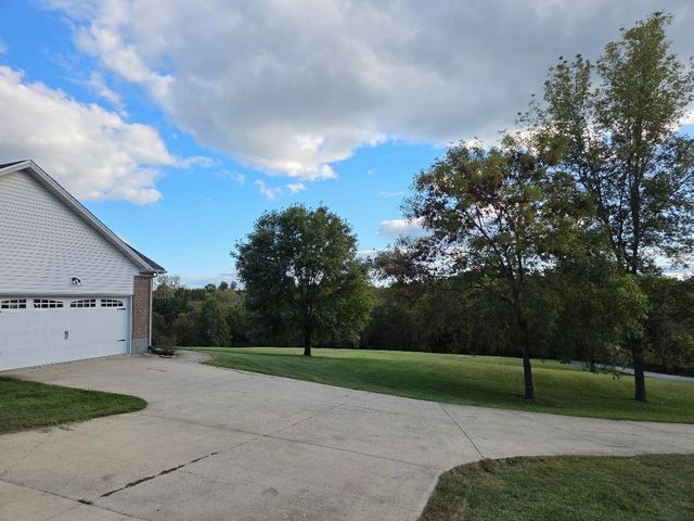 1300 Bear Creek Road, Lawrenceburg, KY 40342