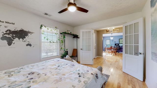 1300 Bear Creek Road, Lawrenceburg, KY 40342