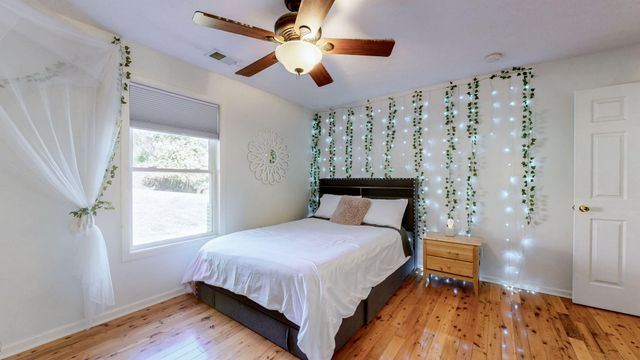 1300 Bear Creek Road, Lawrenceburg, KY 40342