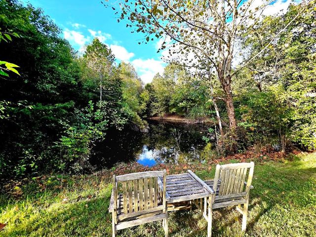 1300 Bear Creek Road, Lawrenceburg, KY 40342