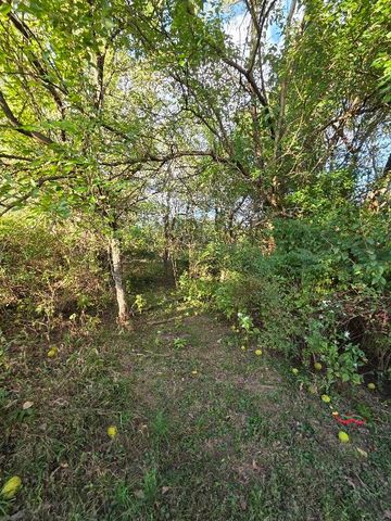 1300 Bear Creek Road, Lawrenceburg, KY 40342