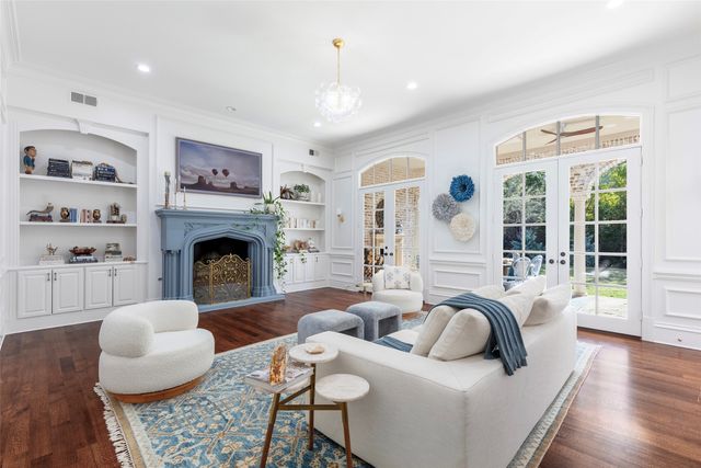 6401 Saint Michael Drive, Mckinney, TX 75072