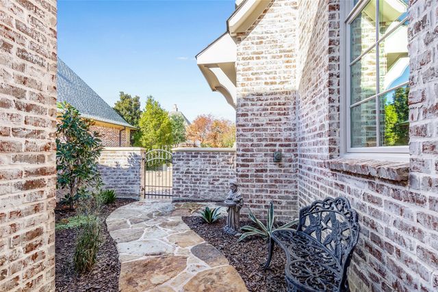 6401 Saint Michael Drive, Mckinney, TX 75072