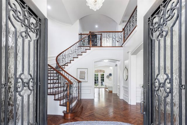 6401 Saint Michael Drive, Mckinney, TX 75072