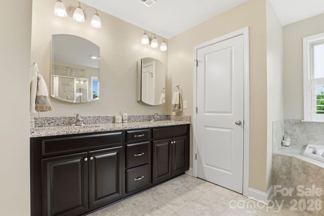 130 Eagles Landing Drive, Mooresville, NC 28117