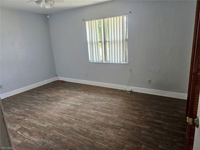 808 Greenwood AVE, Lehigh Acres, FL 33972