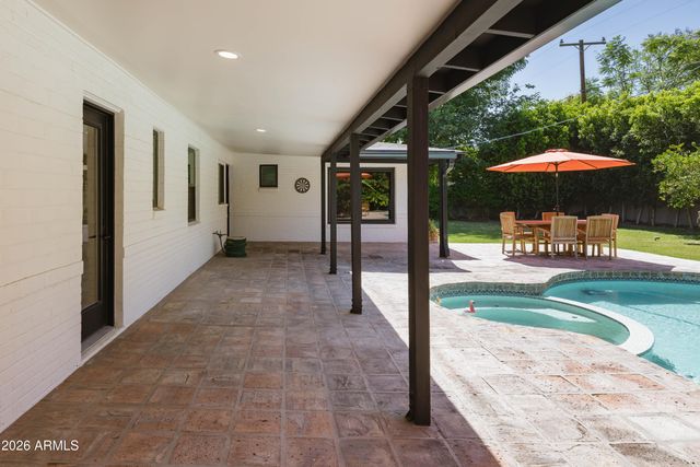 525 W PALO VERDE Drive, Phoenix, AZ 85013